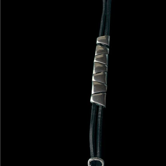 Vintage pewter pyramid and leather Made in USA heavy bracelet unisex adj 9” - Picture 7 of 8